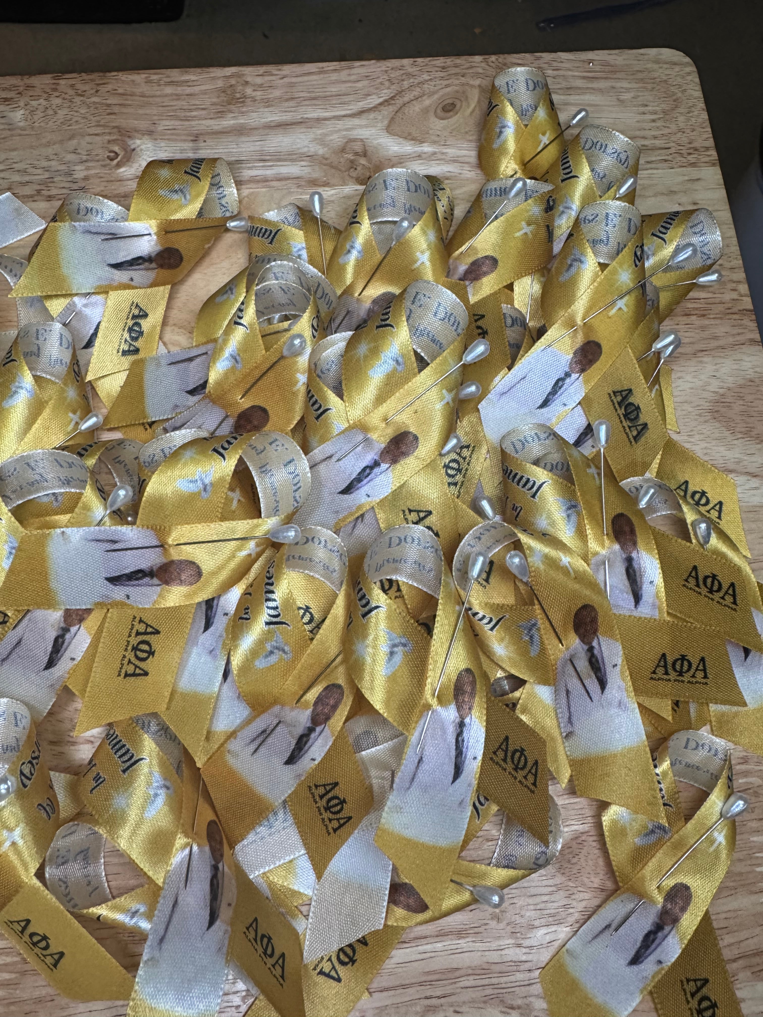 Memorial Ribbons